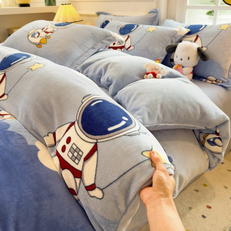 Thickened Milk Fleece Four-Piece Set Double-Sided Fleece Quilt Cover Coral Flannel Bed Sheet Quilt Cover Three-Piece Set Of Bed Hat