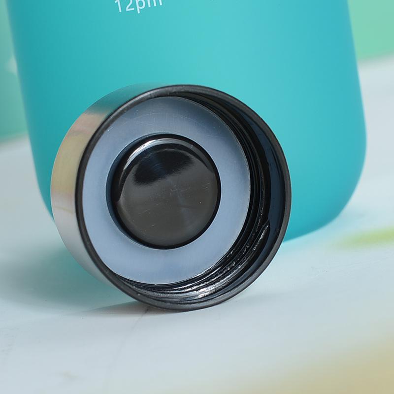 Tritan Gradient Sports Water Bottle - Large Capacity, Frosted Cola Design for Outdoor Fitness