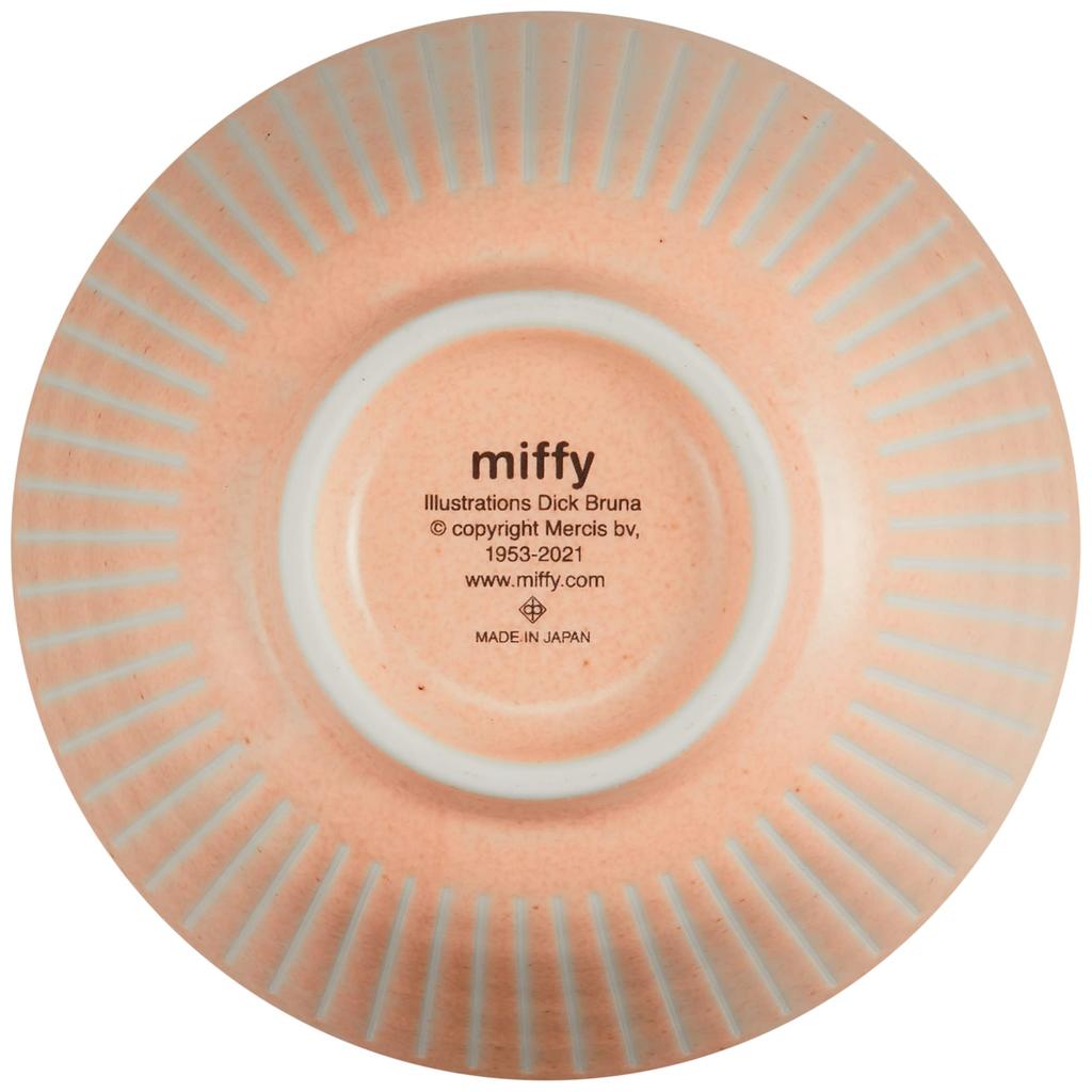 Dick Bruna Miffy rice coral A large rice bowl perfect for kitchen Made in Product number "miffy" bowl, 12cm, pink. cute, children's use. Japan.