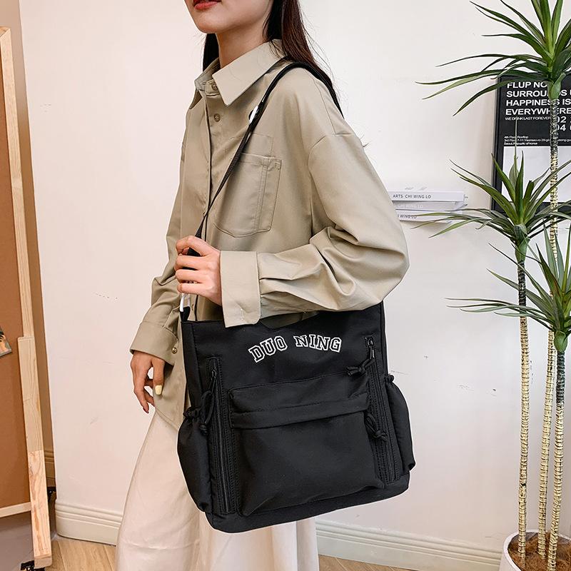 Carry Book Bags  Large Capacity Junior High School Students Make Up Lessons Canvas Bags for Female Students To Pack Books Women's Bags