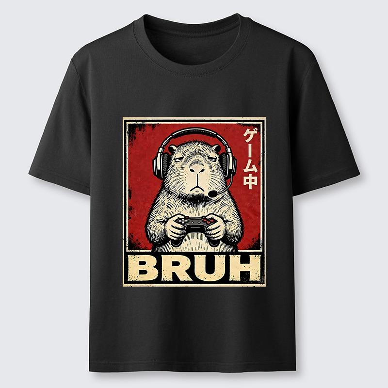 Men's Funny Capybara Playing Games Classic T-Shirt Holiday Short Sleeve Round Neck Tees Overszied Pure Cotton Tops