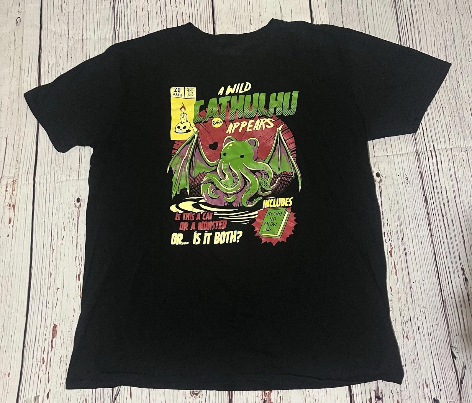 

Cathulu Appears Comic XL T-shirt Cthulhu Cat Crossover Funny Graphic Black L