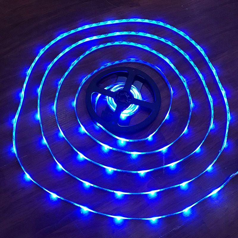 Vielseitiges 300-LED-RGB-Streifenlicht-Kit mit einstellbaren Modi und Fernbedienung 16 Fuß