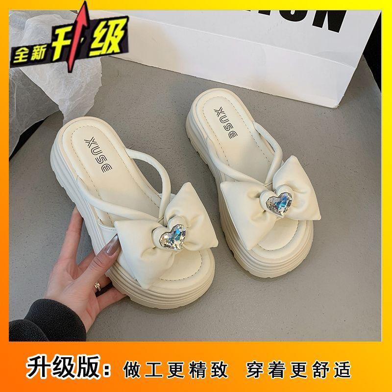 Muffin Versatile Bow Fairy Cool Slippers Girl 2025 New Summer Wear Thick Bottom Rhinestones Beach One-Flip