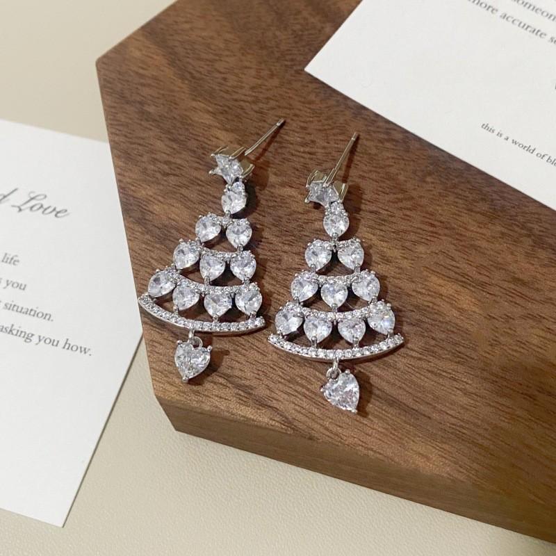 Zircon Star Christmas Tree Necklace and Earring Set – Elegant Winter Jewelry for Women