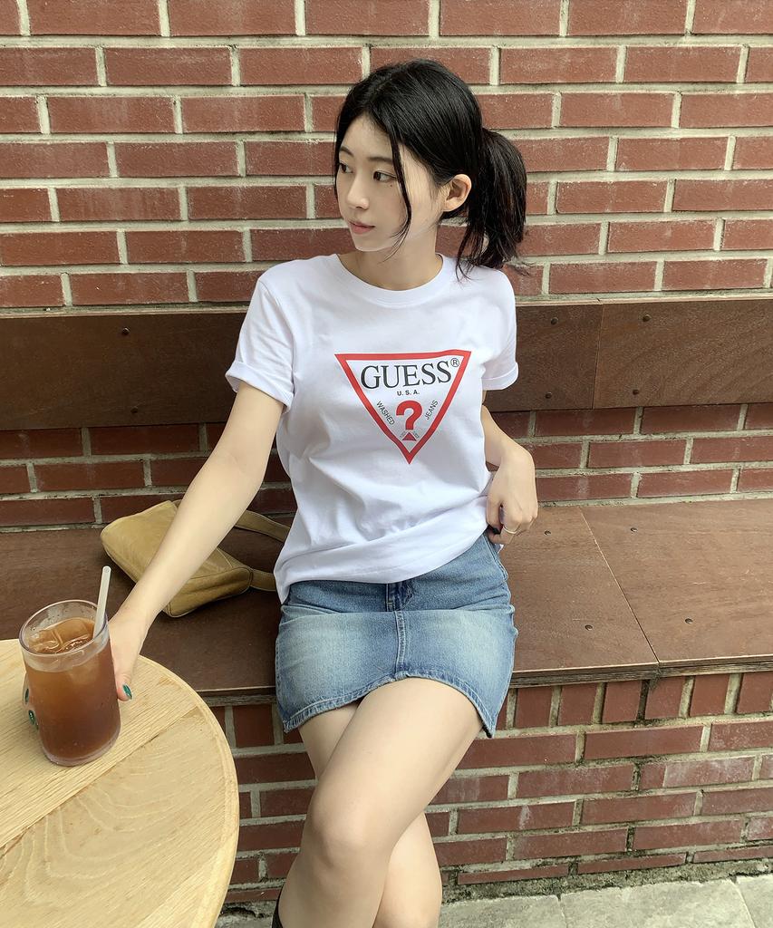 Guess [Core] 3-Color Unisex Original Triangle Short Sleeve T-Shirt Mq2K9405