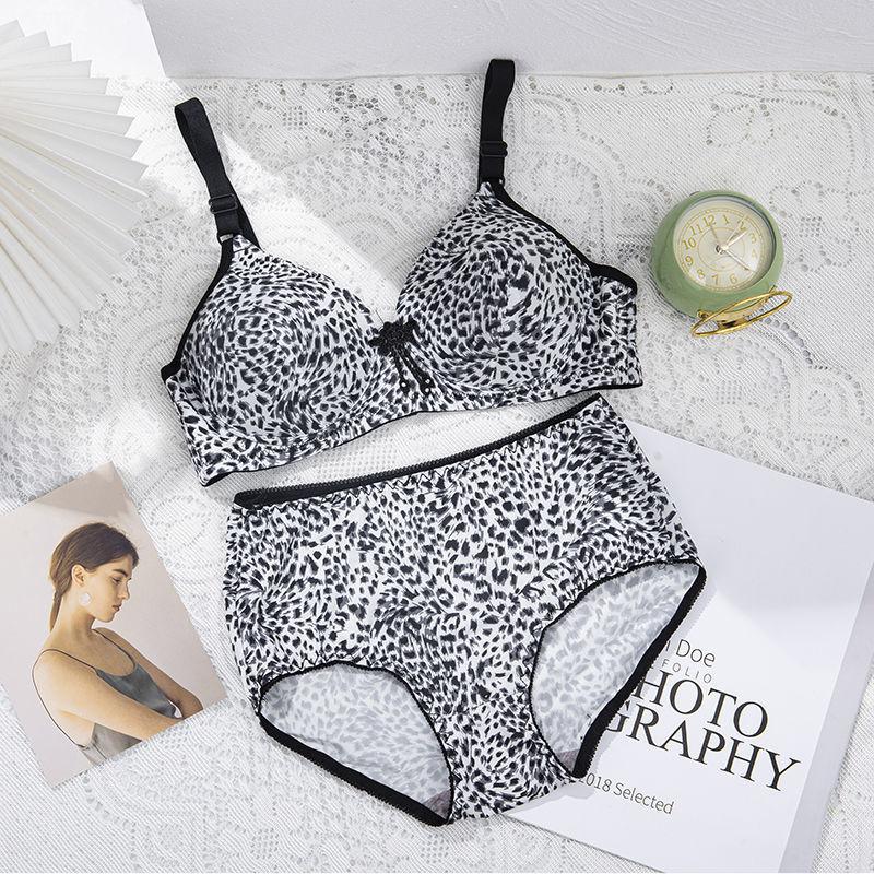 

Underwear leopard print large size thin without steel rim bra small breasts gather sexy collection breasts female upper support adjustment bra 38/85 is suitable for weight within 60 kg
