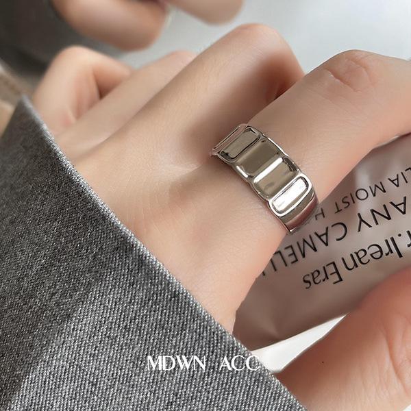 Korean-Japanese Retro Ice Crystal White Tea Geometric Zircon Ring for Women Adjustable Open