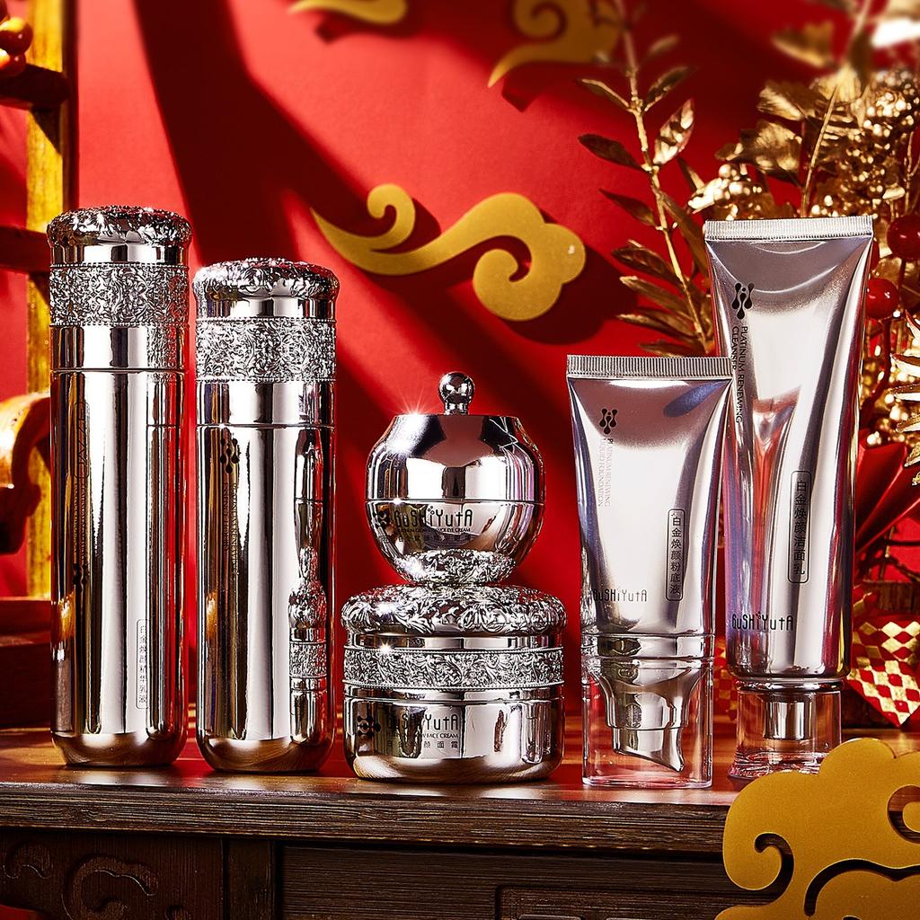 Story and Her Platinum Rejuvenation Facial Cleanser Pokročilá hydratační péče o pleť pro všechny typy pleti Profesionální esence pro obnovu pleti