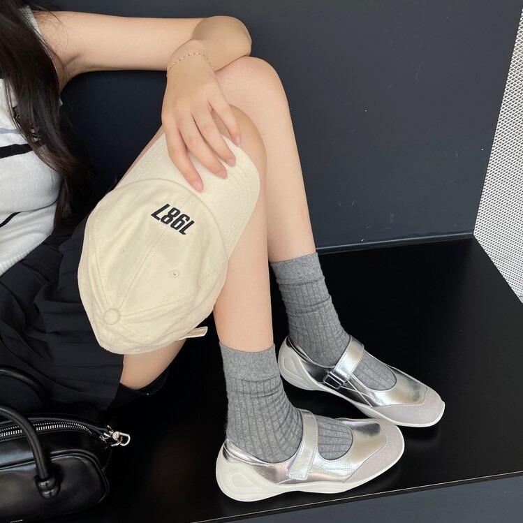 Travel Bi Preparation~ Autumn Mary Jane 2025 Autumn Full Leather Velcro Casual Single Shoes Breathable and Comfortable