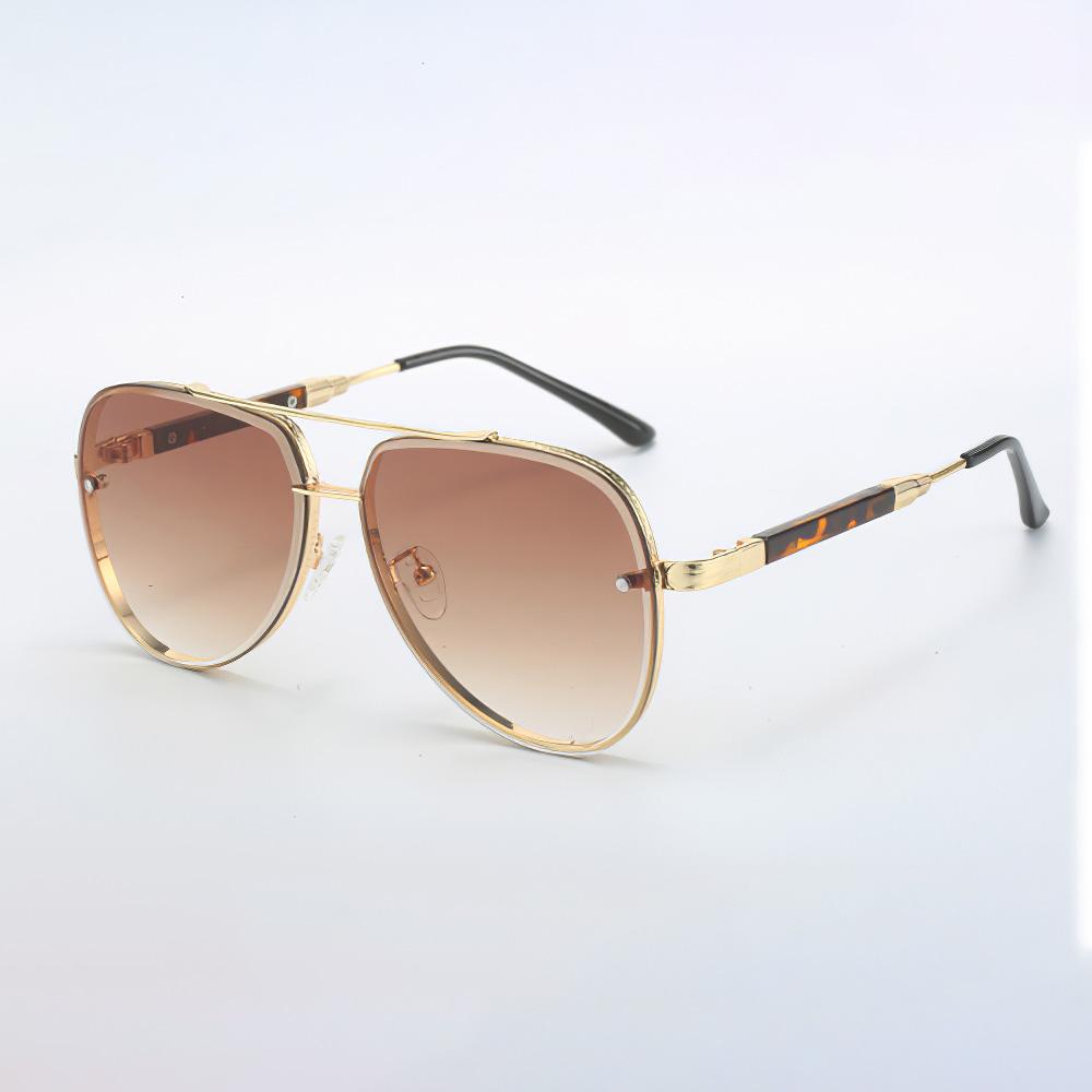 Latest in Sunglasses for Women Trendy Styley Gradient Lenses Golden Borders Red Temple Glass Minimalist Design Exudes Modernity