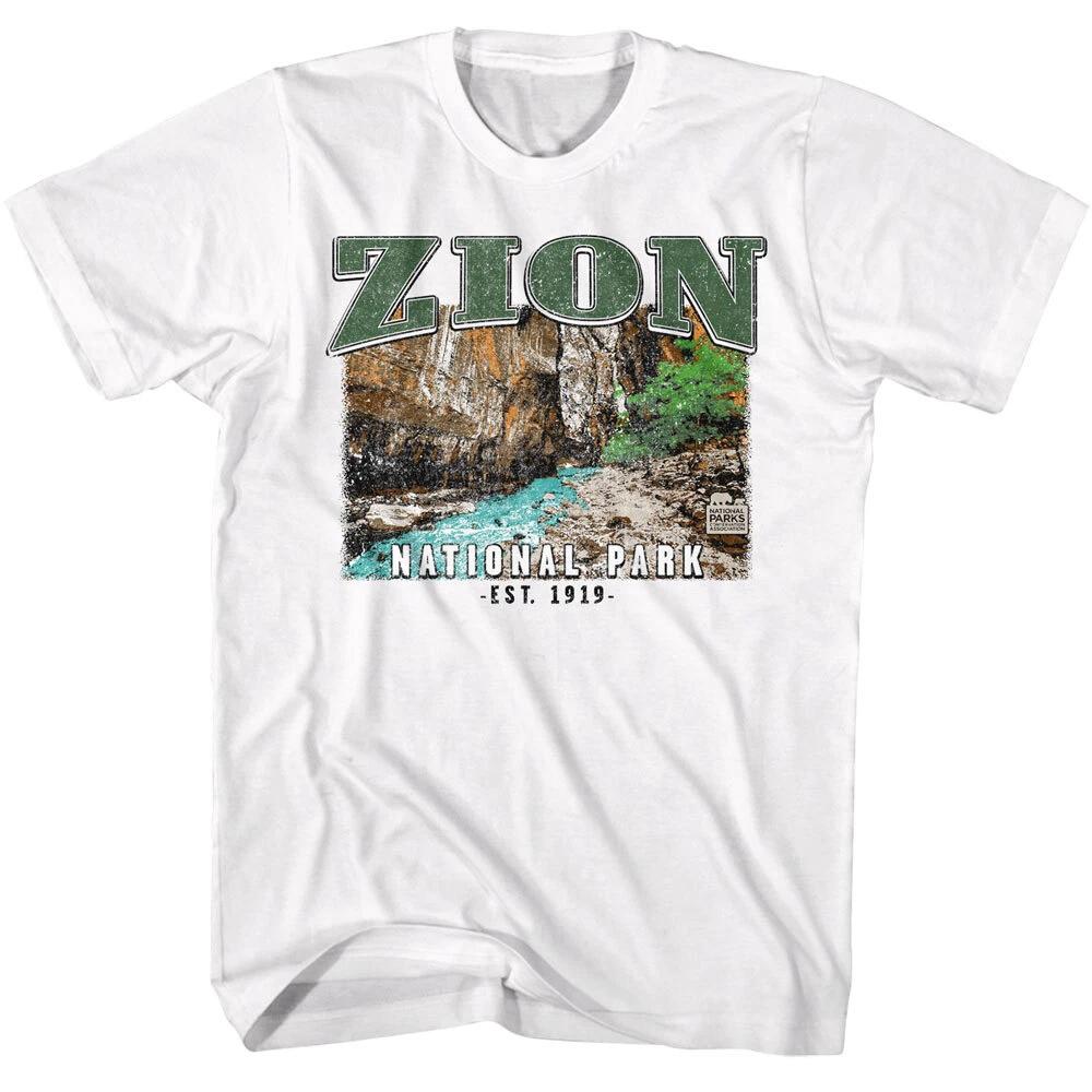 United States Zion National Parks Utah Est 1919 Men s T Shirt S