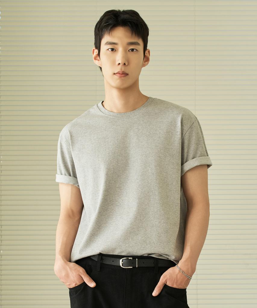 HYOJI 26 Ss Regular Fit Round Short Sleeve T-Shirt (3 Colors)