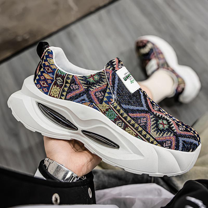 Men’s Sports Shoes Casual Street Style Platform Sneakers Students Over Sized Printed Skateboard Shoes Height Increase