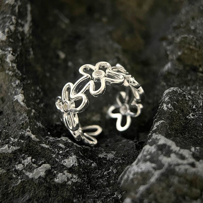 Floral Modern Pattern Open Ring For Women Adjustable Copper Design For Everyday Wear