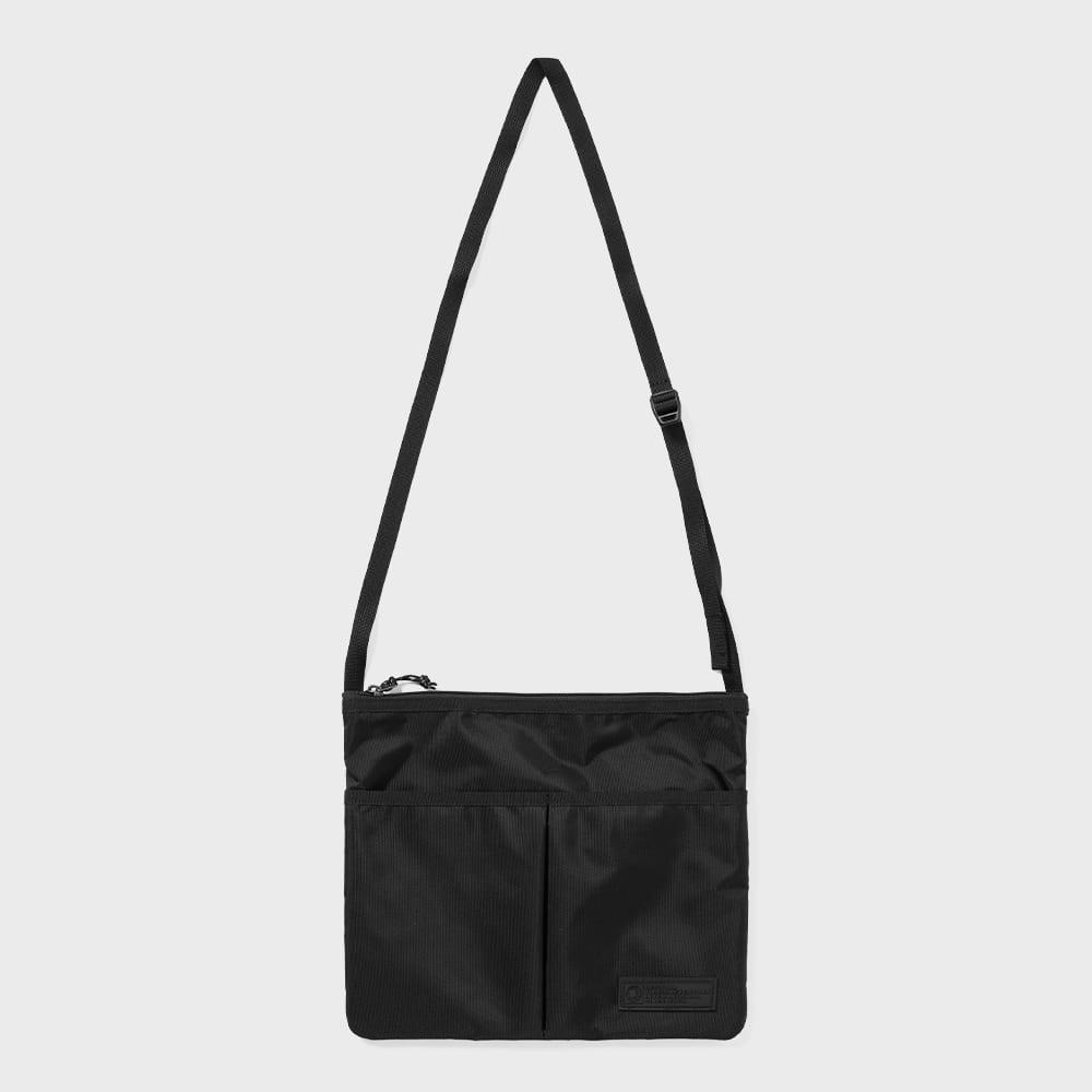 

ThIs Is Never That Nylon Shoulder Bag Black F