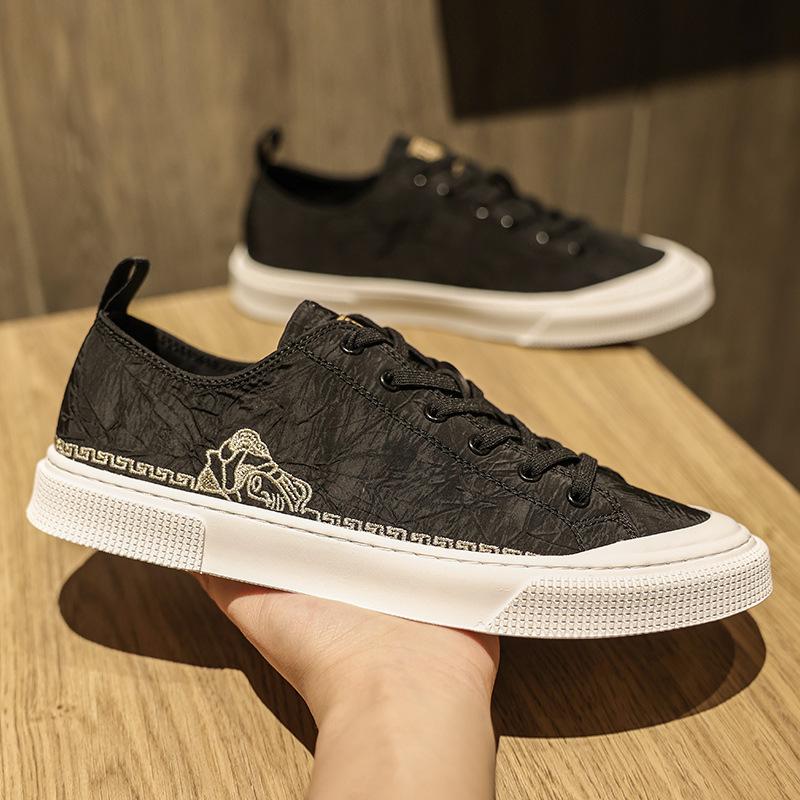 

Мужская обувь весна новая дышащая парусиновая обувь мужская трендовая универсальная белая обувь кеды мужские 44 белый