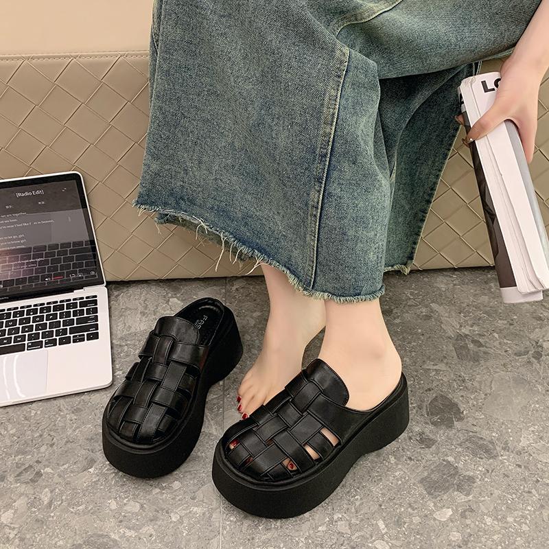 Fashion French Woven Shoes Baotou Slippers Women's Spring and Summer New Fashion Roman Style Thick-soled Hollow Breathable Slippers
