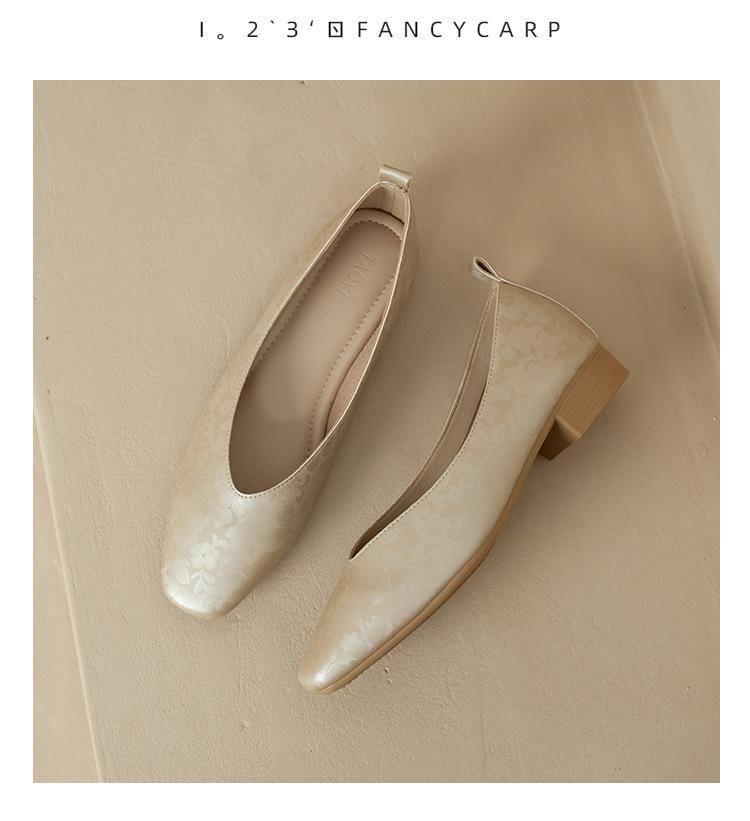 New Women Shoes Low Heel Pumps Genuine Leather Flowers High Heels Shoes Girl Fashion Dress Shoes