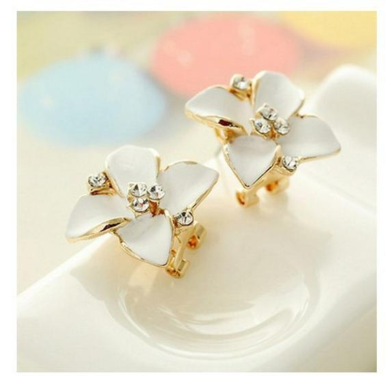 Brincos de Tachinha Camélia Cristal Azul Royal Fosco com Strass - Joias de Estilo Coreano para Mulheres