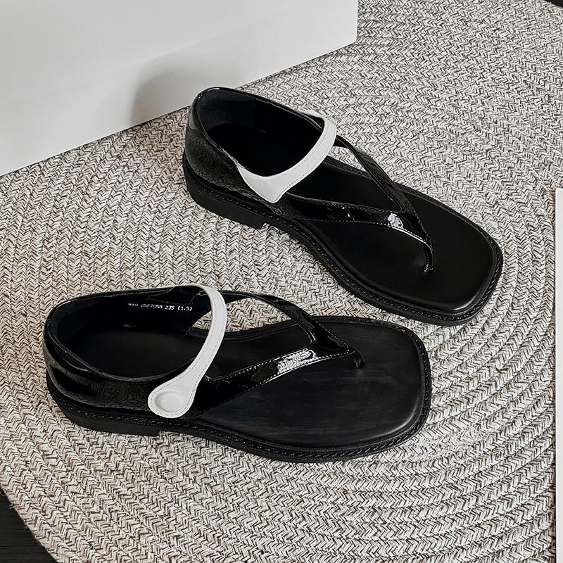 Mote Damesandaler Sommer Klypetåsandaler Utendørs Sklisikre Sandaler for Kvinner Mote Lakkskinn Casual Sandal Sandalias Mujer
