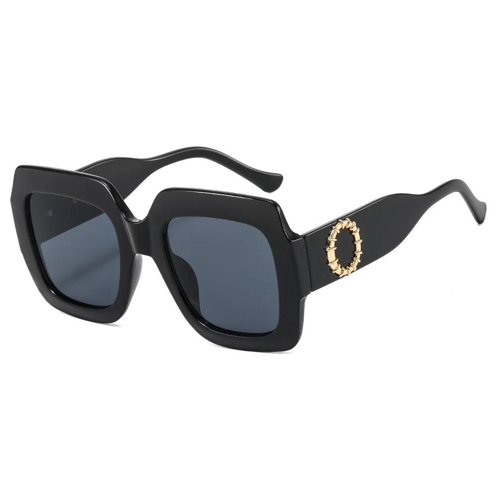 Ochelari de Soare Pătrați de Designer de Marcă Vintage Femei Pentru Bărbați Modă de Lux Ochelari de Soare Trendy Punk Doamnelor Nuanțe Mari Negre