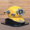 Gelber Taucherhelm, Taucherhelm mit Holzsockel, Tiefsee-Taucherhelm, ideales Geschenk