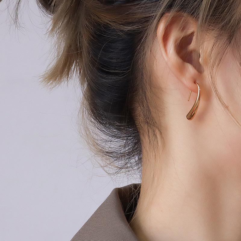 French Choker 18K Gold Plated Geometric Stud Earrings with Water Drop Hook - Titanium Steel, Hot Selling & Unique Model F315.