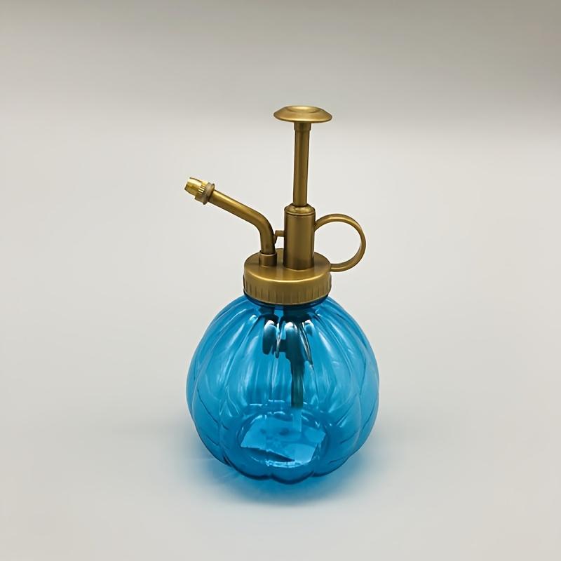 

Household Plastic Spray Bottle & Mini Vintage Pumpkin Watering Can, Gardening Tool for Succulent Plant Watering