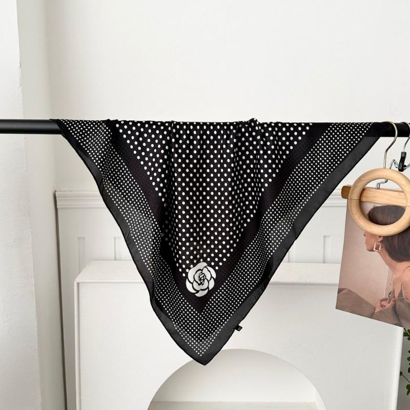 Polka Dot Silk Scarf Square Scarf High-end New Versatile Decorative Scarf Scarf Scarf Neck Cashew Flower Scarf Shawl Can Be Used As a Tube Top