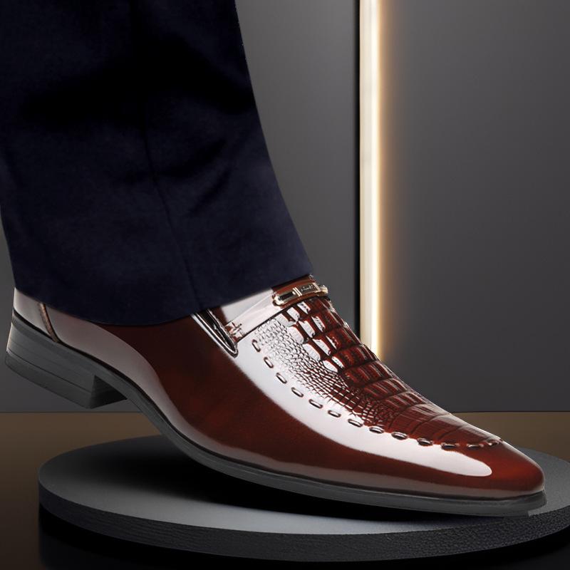 Móda 2025Nové pánské společenské boty Módní špičaté kožené boty Klasické business casual kožené boty pro muže Mokasíny Zapatos Hombre