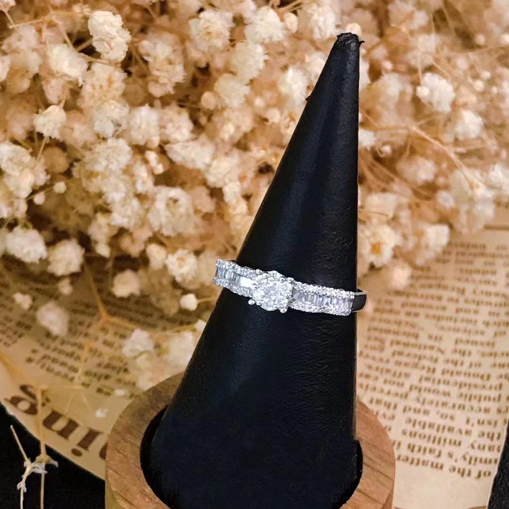 Cold wind simple irregular diamond ring female personality temperament versatile non-fading niche fairy ring jewelry