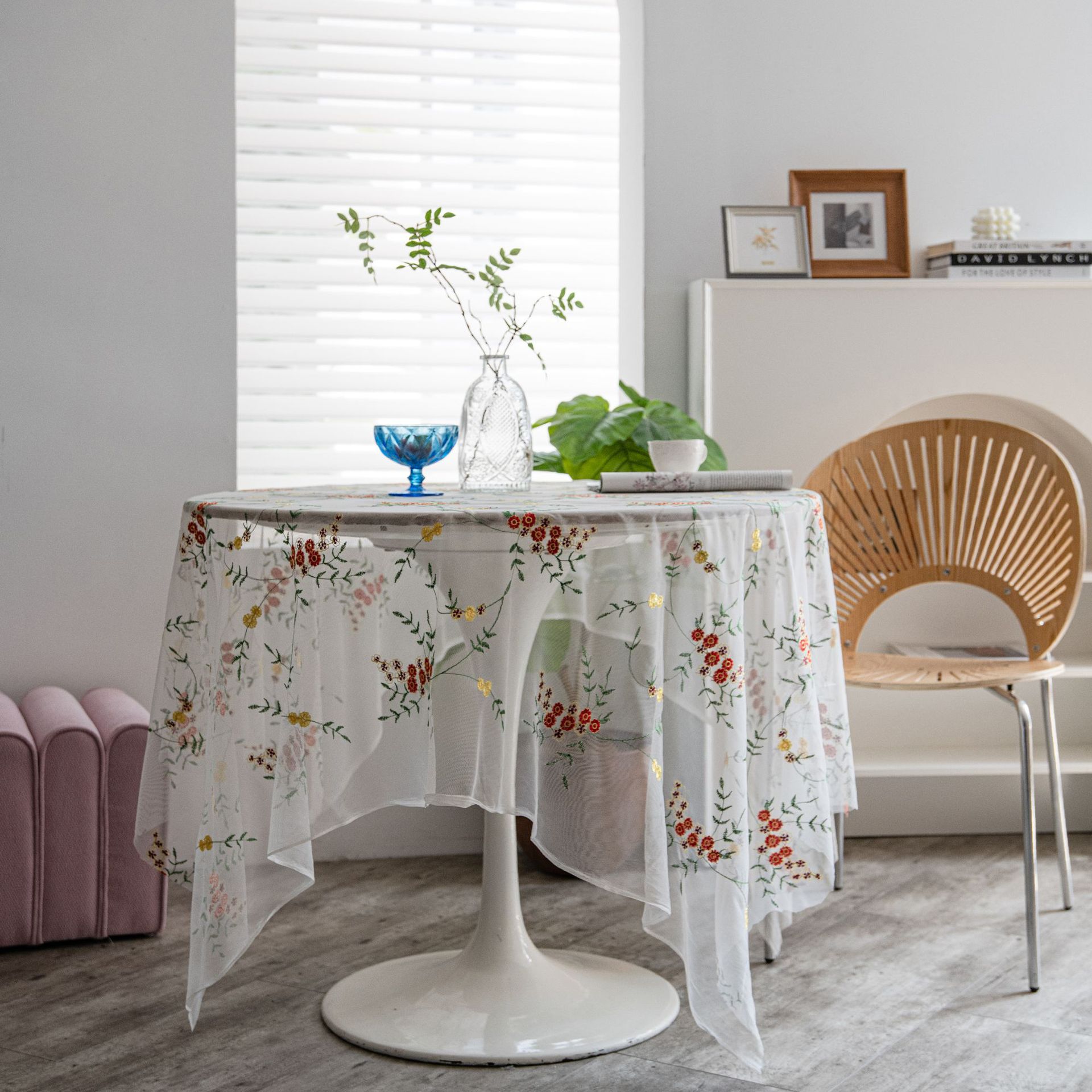 Скатерть «Четыре сезона» красный маленький цветок пряжа украшение десертного стола — фото 12