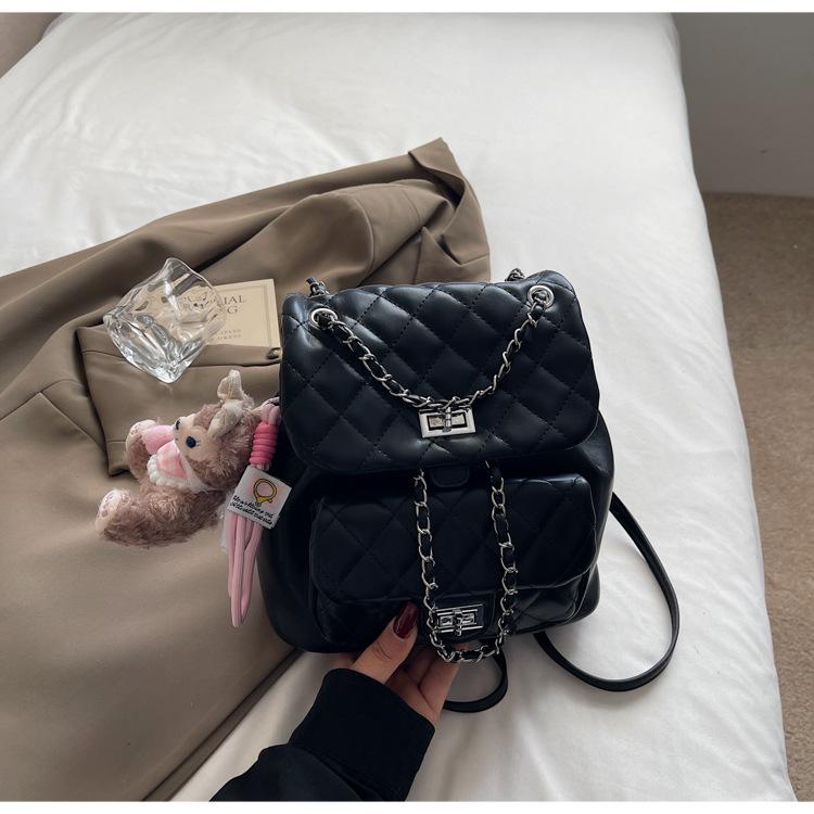 Schoolbag Diamond Embroidery Thread Women's Backpack 1011 New Versatile Chain Backpack Exquisite Super Fire Small Schoolbag Travel Bag