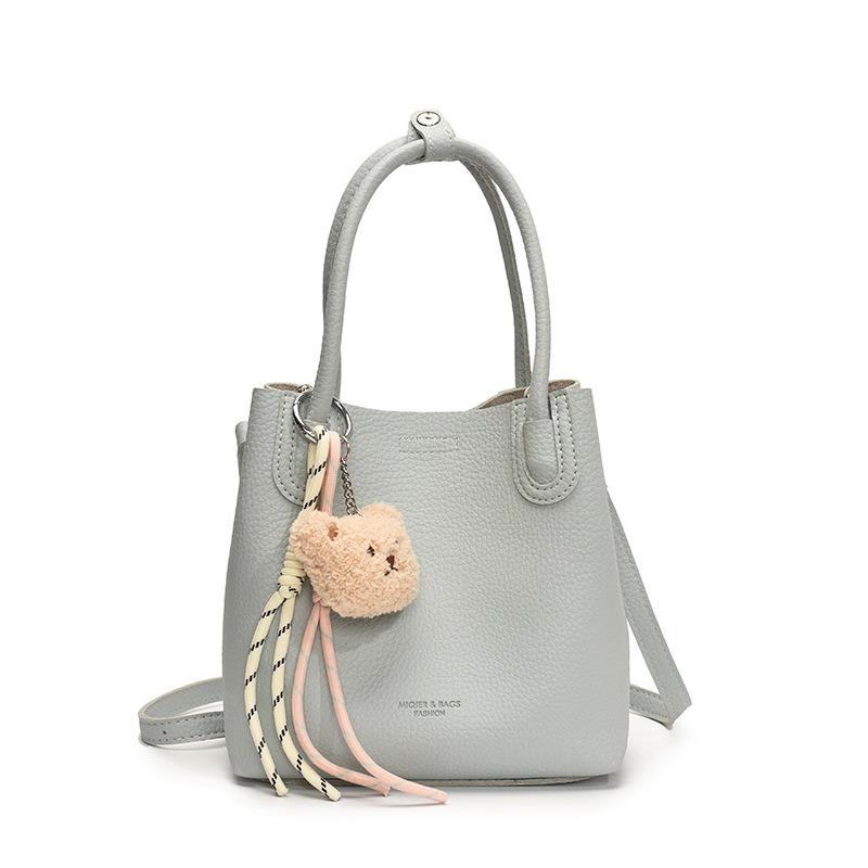 Bucket Bag Women's Simple Bag Summer New Fashion Trend Shoulder Bag Simple Versatile Messenger Bag