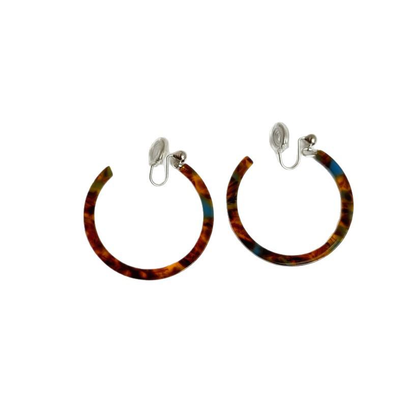 Amber Leopard Print Hoop Earrings for Women, Autumn/Winter 2026 Retro Hong Kong Style, High-End Large Hoops