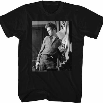 James Dean 1950's American Heartthrob Cool Lean Adult T-Shirt Tee