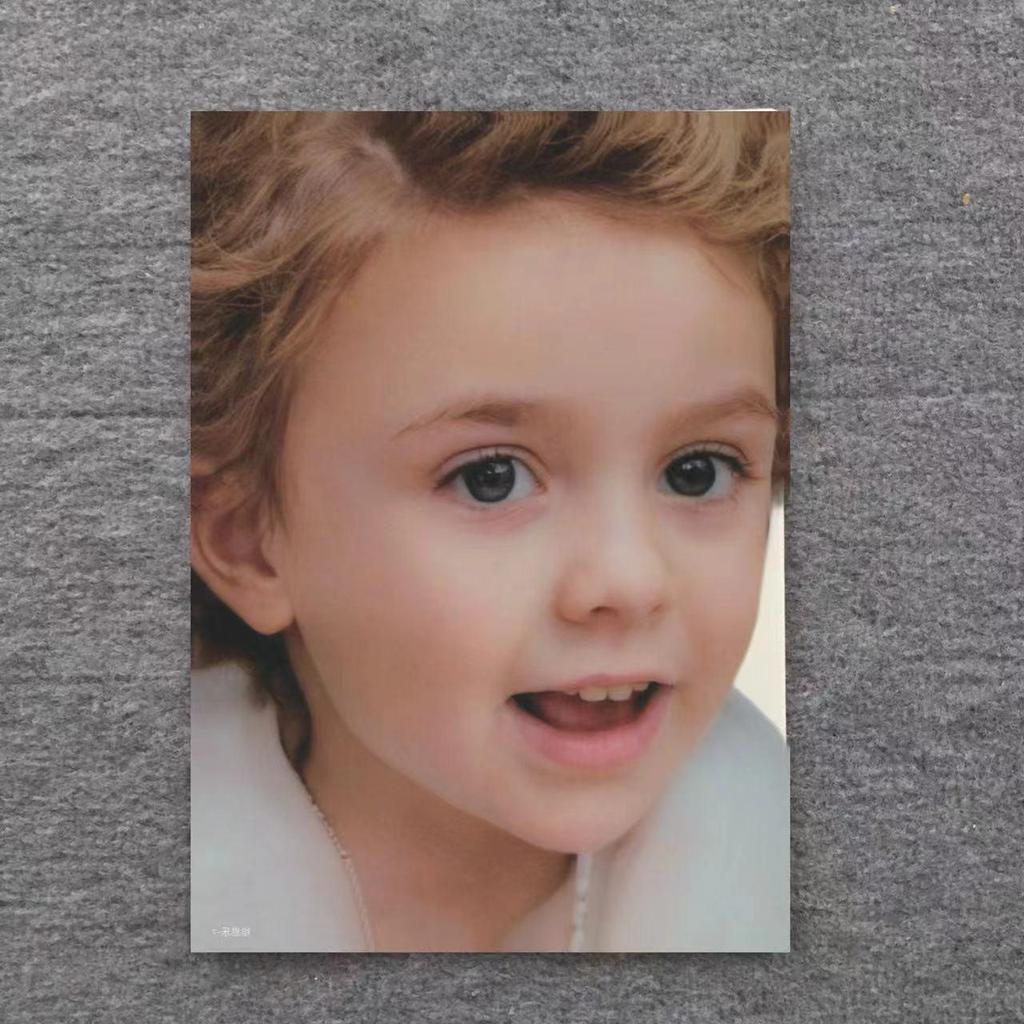 Erasable Face Painting Practice Board - Reusable Makeup Tool for Stage and Color Application