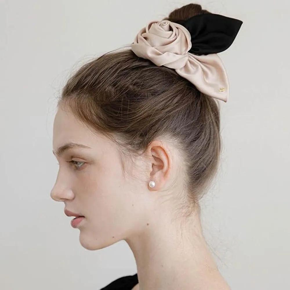 Lady Rose Hairpin JP-22-135AB beige
