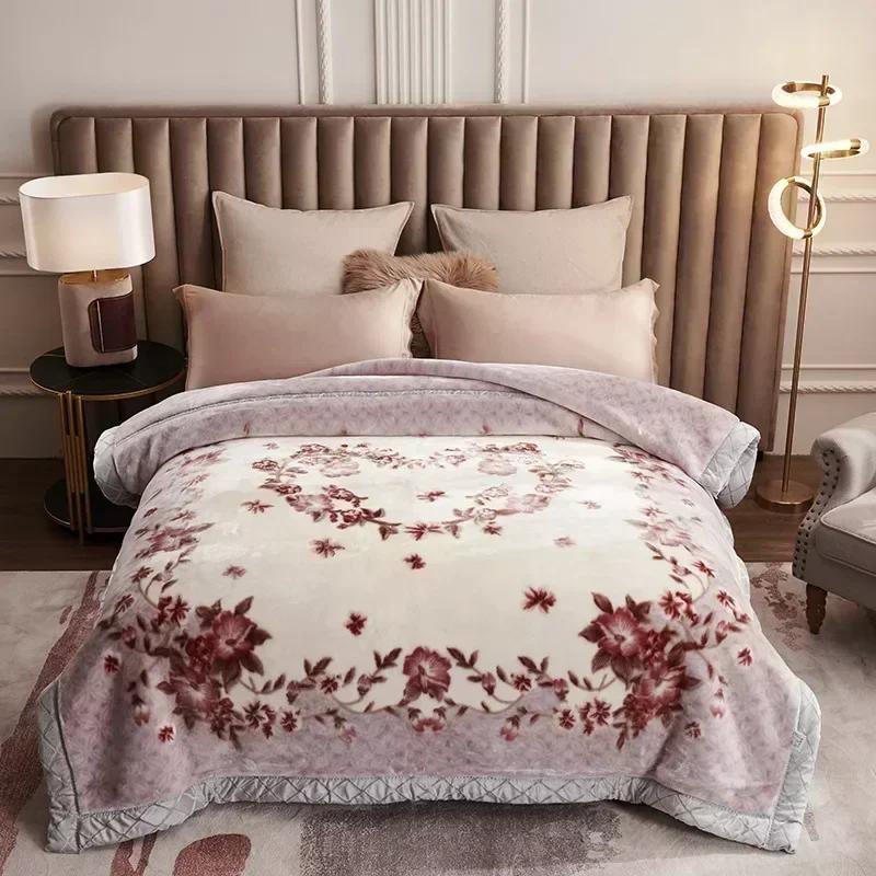 Luxury Heavy Double Layer Raschel Blanket Thickened Warm Plush Winter Blankets for Bed Vintage Floral Soft Weighted Comforter