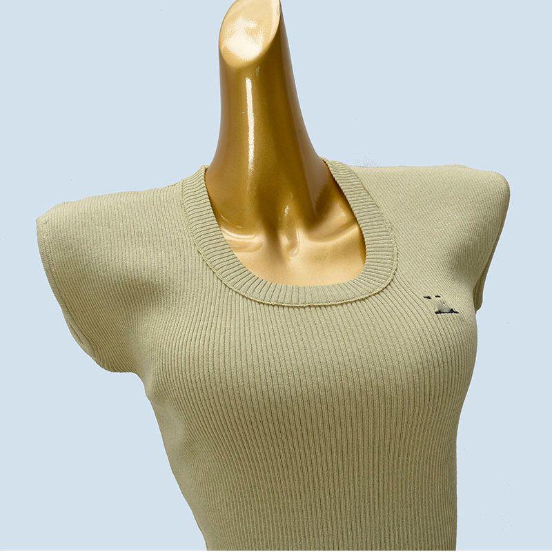 Pure Desire U Collar Embroidered Letters Thin Small Flying Sleeve Knitted 2025 New Summer Slim Fit Slimming Base Top