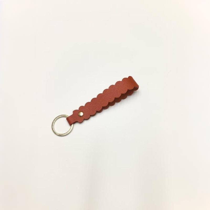 Leather Wave Edge Key Ring Holder 1Pcs Wavy Scalloped Design Soft Keychain Stylish Bag Pendant for Travel Outdoor Use