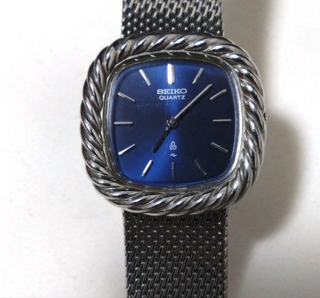 

[USED] Extremely rare Seiko Chariot spiral bezel with new battery