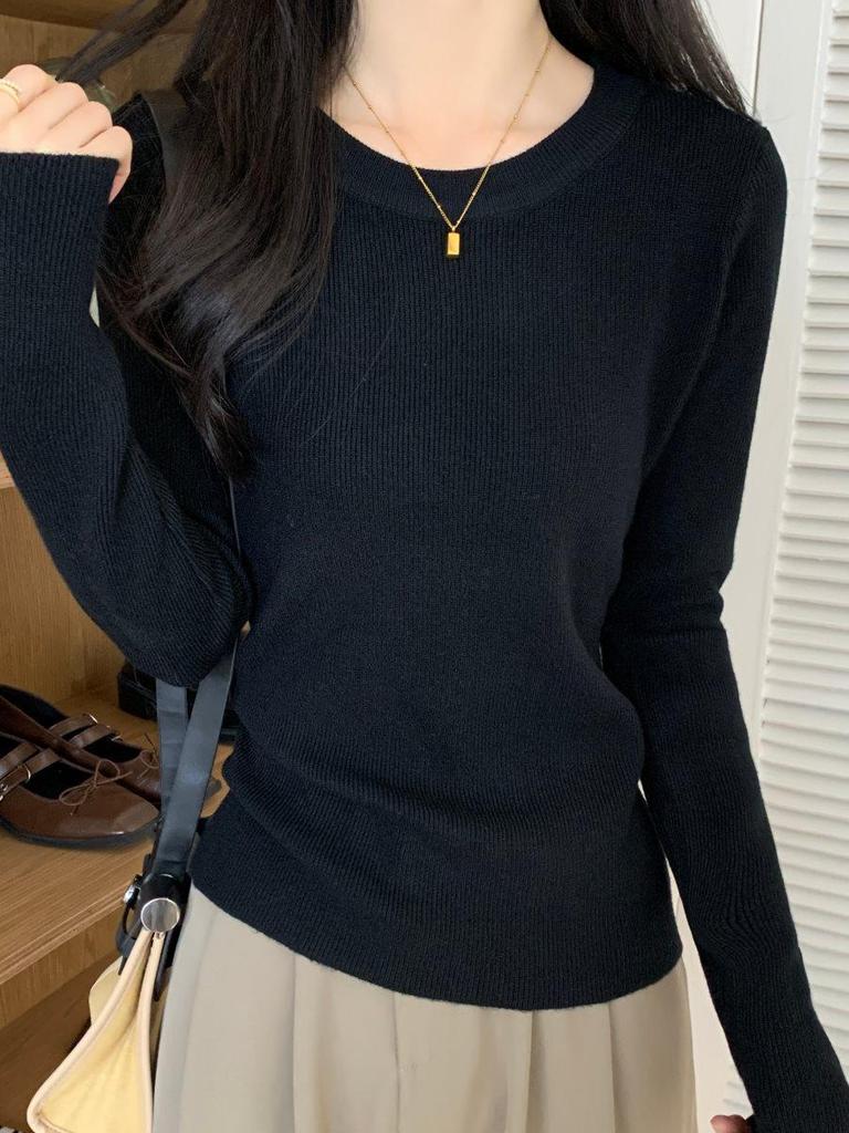 2025 Light Blue Chic Korean Slim-Fit Round Neck Sweater - Spring Age-Reducing Knitted Base Layer
