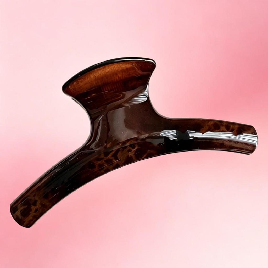 Luxury Leopard Print Claw Clip for Women - Elegant Updo Hair Accessory