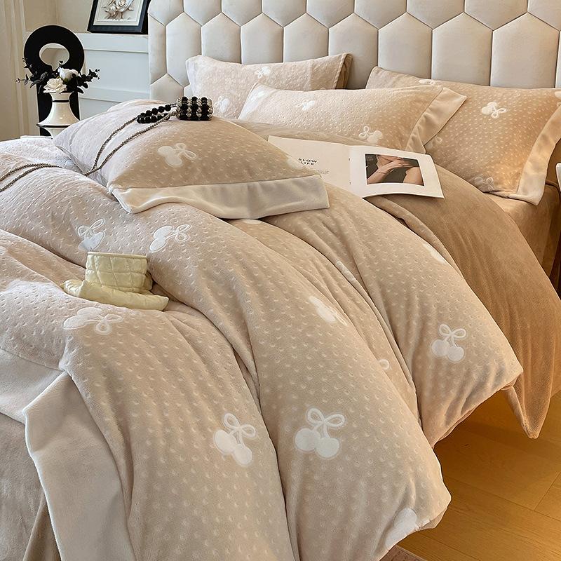 Thickened Milk Fleece Four-Piece Korean Carved Coral Fleece Double-Sided Flannel Quilt Cover Bed Sheet Bedding
