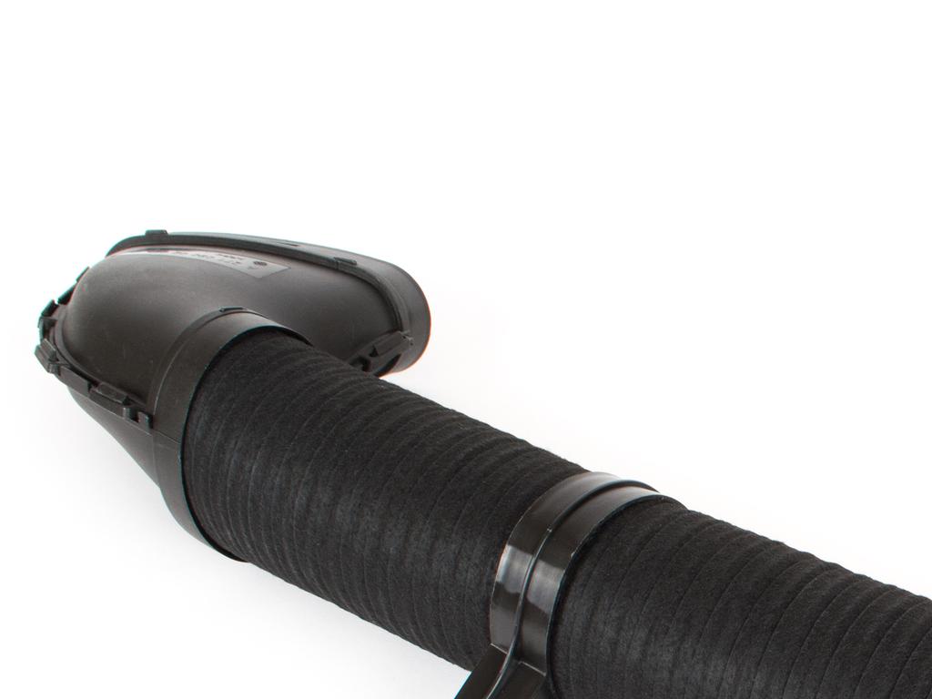 Mercedes CL203 C-Klassa 02-08 1.8 Petrol air filter hose