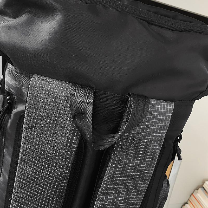 Men's Sports Outdoor Backpack Large Capacity Waterproof Computer Backpack