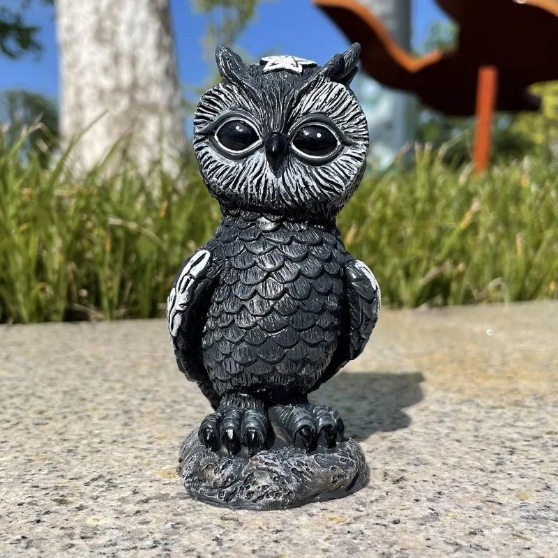 Halloween Ornaments Magic Owl Resin Crafts Independent Standing Animal Sculpture Window Home Desktop Decorations