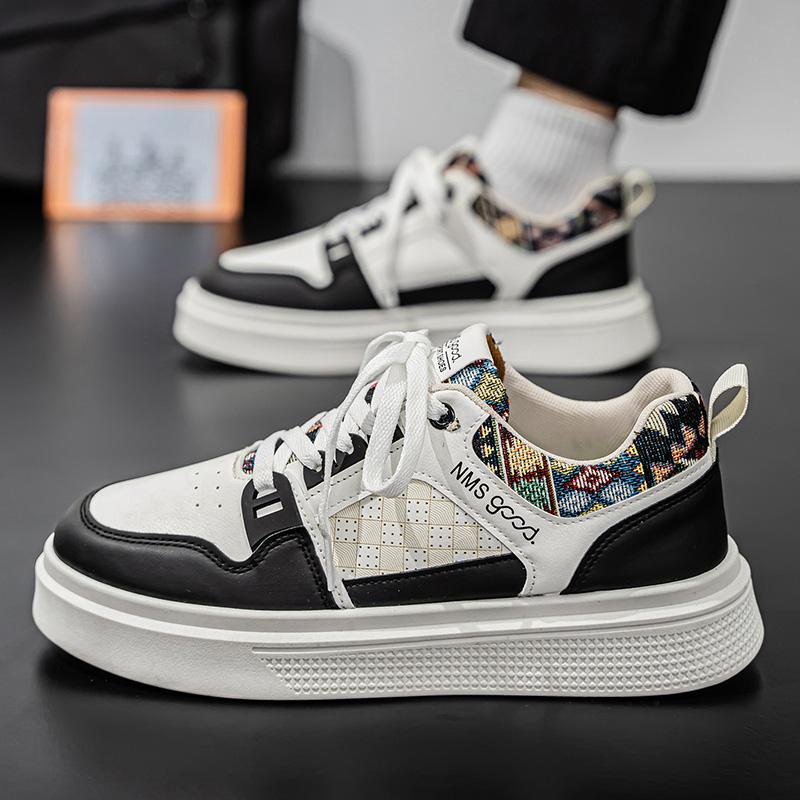 2026 Trendy Fashion Sports Leisure Breathable Thick Bottom Breathable Versatile White Shoes Quality Men's Board Shoes